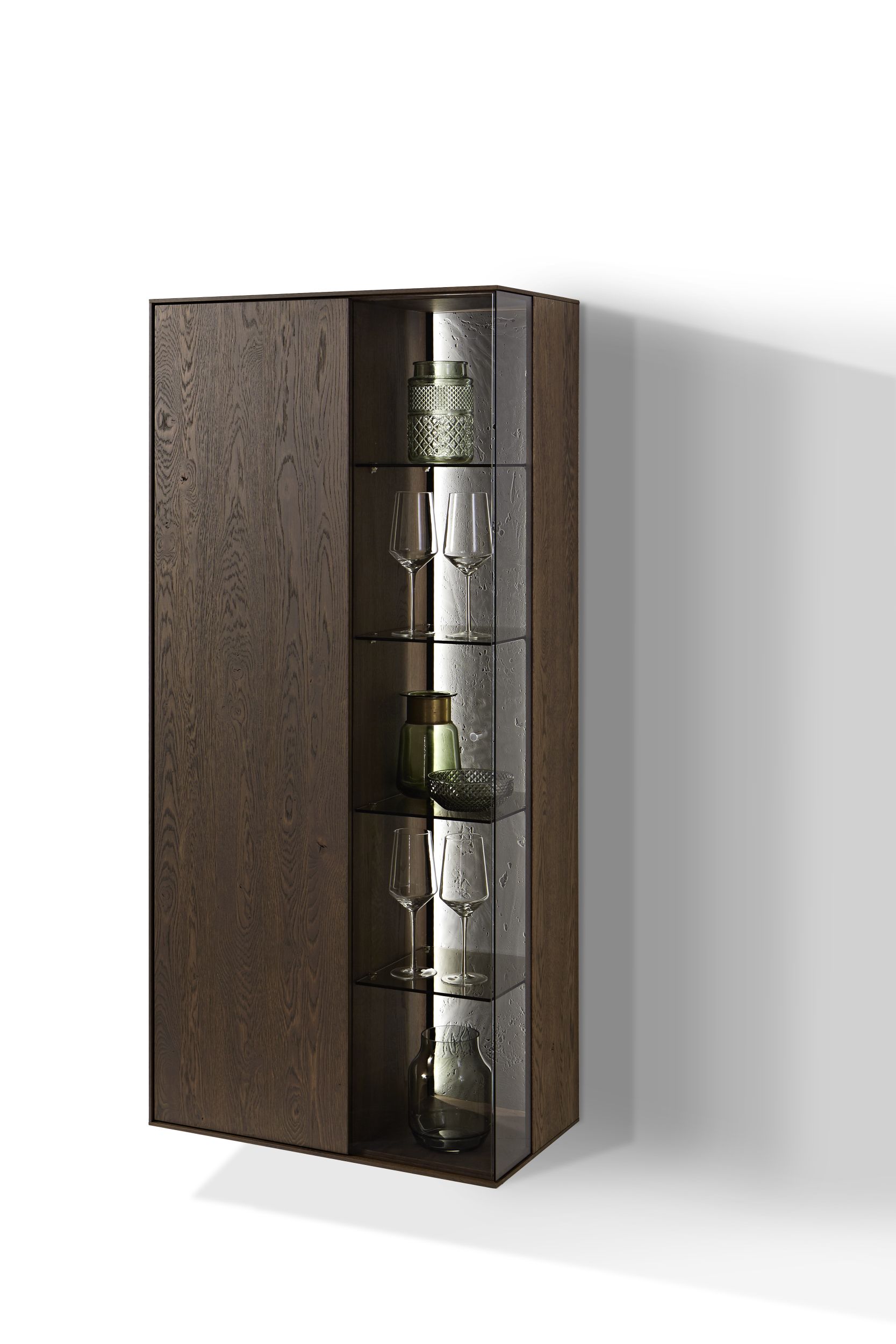 Brik Standelement / Hängeelement Vitrine links 8075  Kerneiche Tabak / Betonoptik Neu 