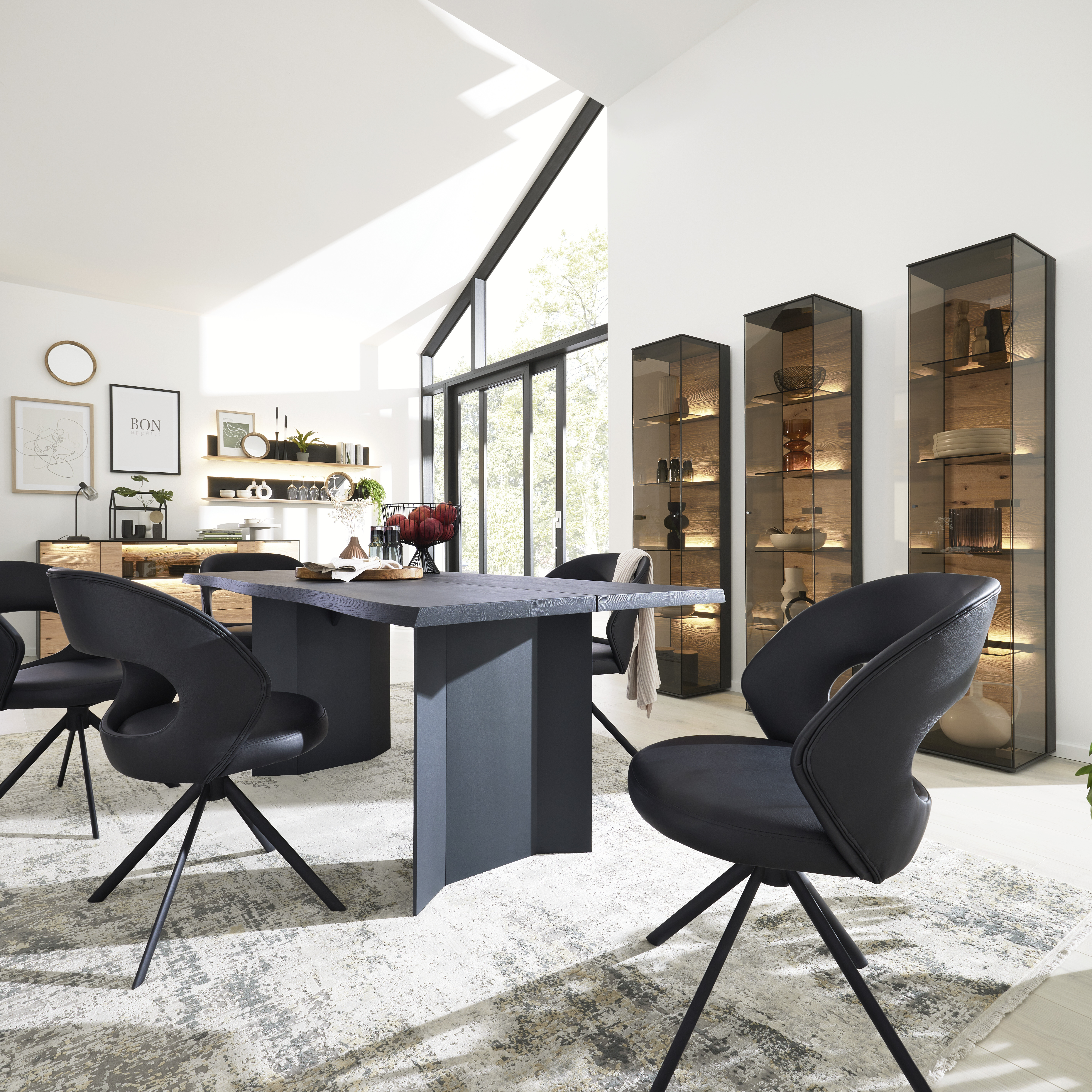 SONDEREDITION 3.25 Esstisch Massiv Baumkante 240 x 110 x 76 cm . Typ.5590 - 1591 SONDEREDITION 3.25 Esstisch Massiv Baumkante 240 x 110 x 76 cm . Typ.5590 - 1591