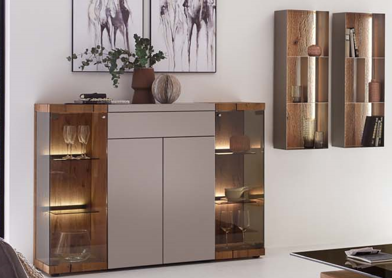 VARA Highboard, Kerneiche Umato massiv mit Metall titan, 7210W - 6151 T 