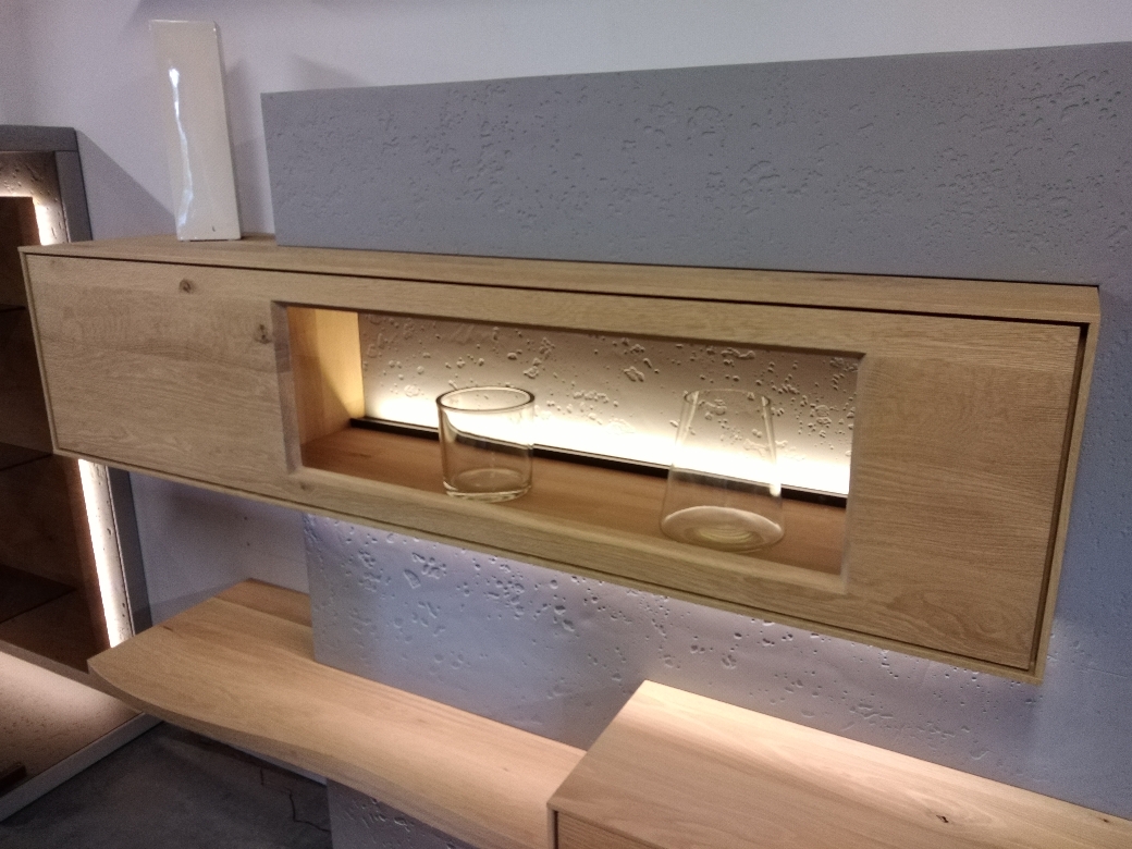 Brik Hängeelement Vitrine rechts  1152  Kerneiche Natur / Betonoptik Neu   