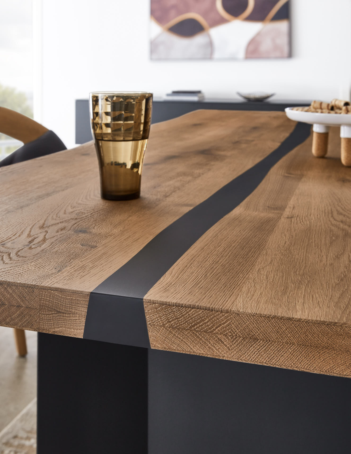 Esstisch Naturzeit Kerneiche Umato Massiv Baumkante 240 x 110 x 76 cm . Esstisch Naturzeit Kerneiche Umato Massiv Baumkante 240 x 110 x 76 cm .