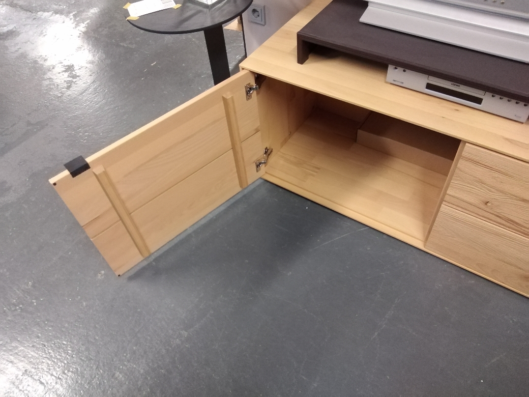 TALIS Lowboard Riffbuche / Kernbuche Massiv Unterteil 5510 - 2201 TALIS Lowboard Riffbuche / Kernbuche Massiv Unterteil 5510 - 2201