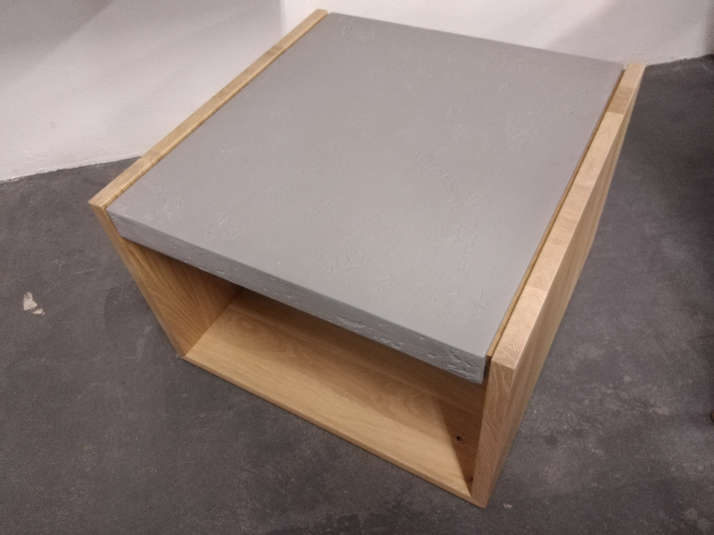 Brik Couchtisch Beistelltisch  0374  Tisch Kerneiche Natur / Betonoptik Neu   